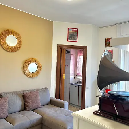 Ampio Panoramico Bifocale Corso Lodi Mm 10 Minuti Centro * מילאנו